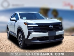 Nissan Kicks SV AWD 2025