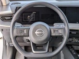 Nissan Kicks SV AWD 2026