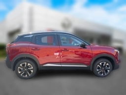 Nissan Kicks SV AWD 2025