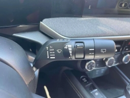 Nissan Kicks SV AWD 2025