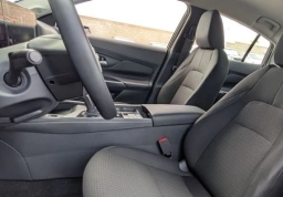 Nissan Kicks SV FWD 2026