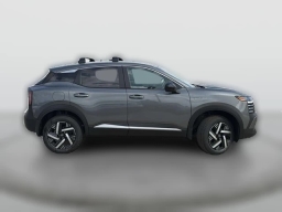 Nissan Kicks SV FWD 2026