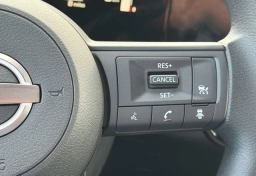 Nissan Kicks SV FWD 2026