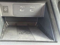 Nissan Kicks SV FWD 2026