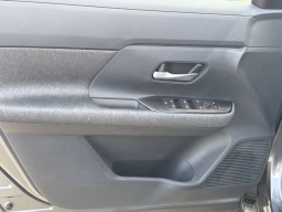Nissan Kicks SV FWD 2026