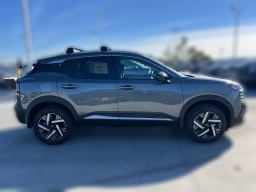 Nissan Kicks SV FWD 2026