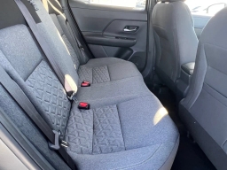 Nissan Kicks SV FWD 2026