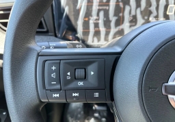 Nissan Kicks SV FWD 2026