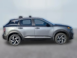 Nissan Kicks SV FWD 2026