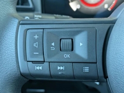 Nissan Kicks SV FWD 2026