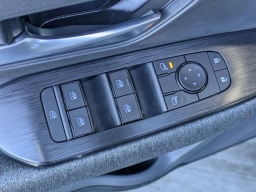 Nissan Kicks SV FWD 2026