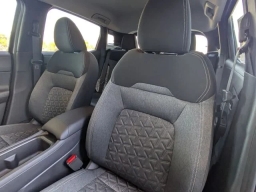 Nissan Kicks SV FWD 2026