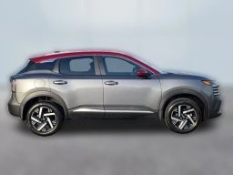 Nissan Kicks SV FWD 2026