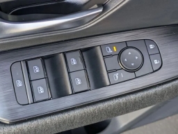 Nissan Kicks SV FWD 2026