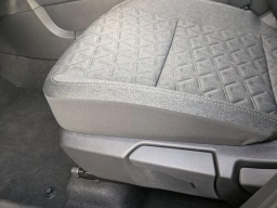 Nissan Kicks SV FWD 2026