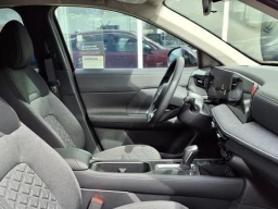 Nissan Kicks SV FWD 2026