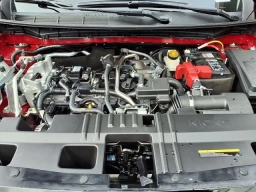 Nissan Kicks SV FWD 2026