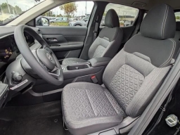 Nissan Kicks SV FWD 2026