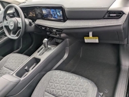 Nissan Kicks SV FWD 2026