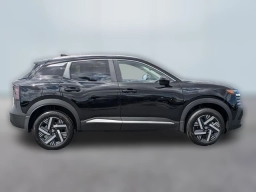 Nissan Kicks SV FWD 2026