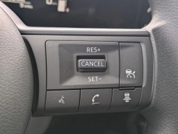 Nissan Kicks SV FWD 2026