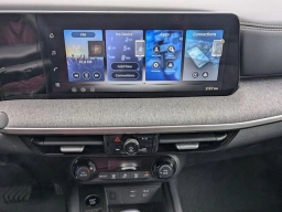 Nissan Kicks SV FWD 2026