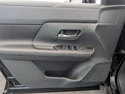Nissan Kicks SV FWD 2026