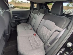 Nissan Kicks SV FWD 2026