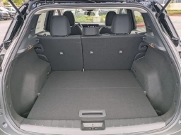 Nissan Kicks SV FWD 2026