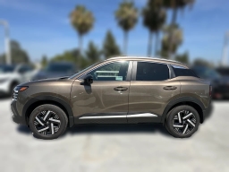 Nissan Kicks SV FWD 2026