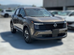 Nissan Kicks SV FWD 2026