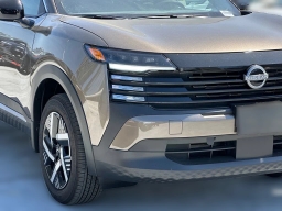 Nissan Kicks SV FWD 2026