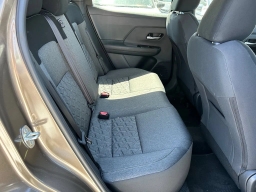 Nissan Kicks SV FWD 2026