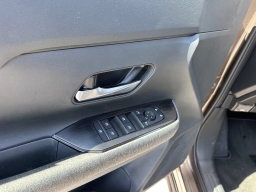 Nissan Kicks SV FWD 2026