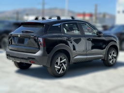 Nissan Kicks SV FWD 2026