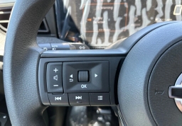 Nissan Kicks SV FWD 2026