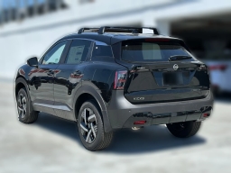 Nissan Kicks SV FWD 2026