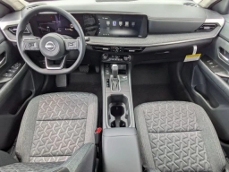 Nissan Kicks SV FWD 2026