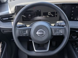 Nissan Kicks SV FWD 2026