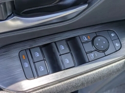 Nissan Kicks SV FWD 2026