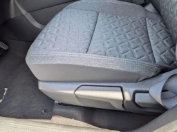 Nissan Kicks SV FWD 2026