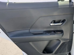 Nissan Kicks SV FWD 2026