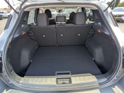 Nissan Kicks SV FWD 2026