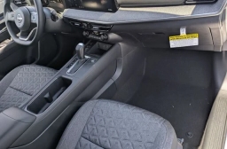 Nissan Kicks SV FWD 2026