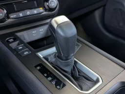 Nissan Kicks SV FWD 2026