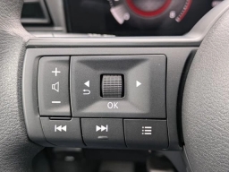 Nissan Kicks SV FWD 2026