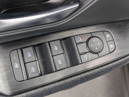 Nissan Kicks SV FWD 2026