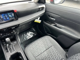 Nissan Kicks SV FWD 2026