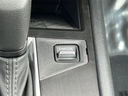 Nissan Kicks SV FWD 2026