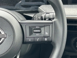 Nissan Kicks SV FWD 2026